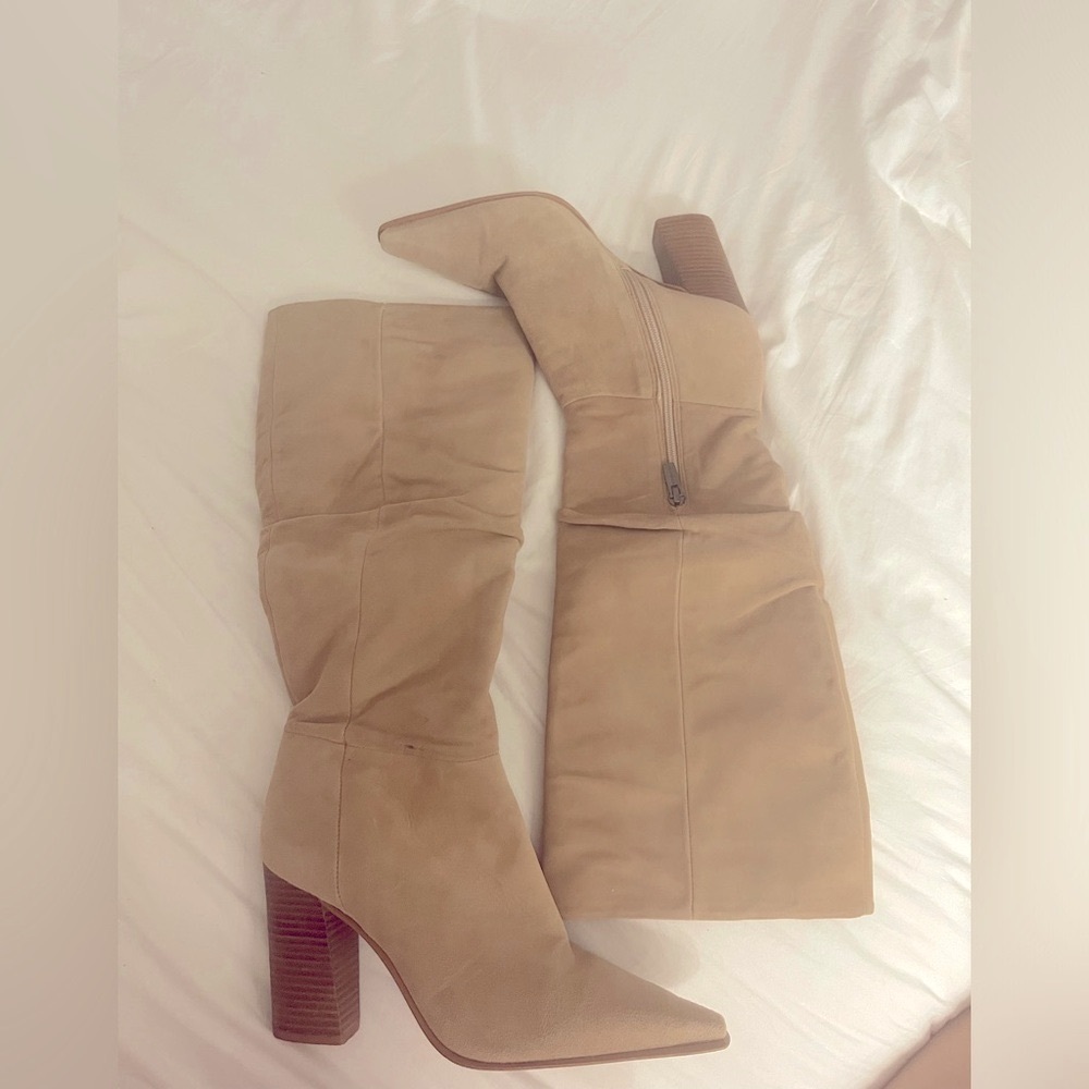 Vince Camuto Derika suede boot
